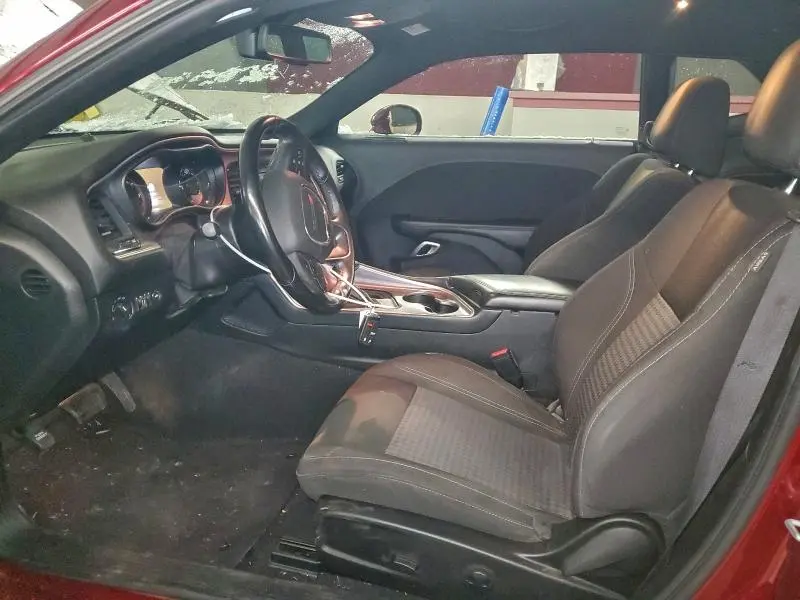 2022 DODGE CHALLENGER SXT  