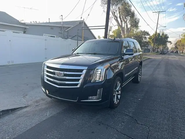 2020 CADILLAC ESCALADE PREMIUM LUXURY  