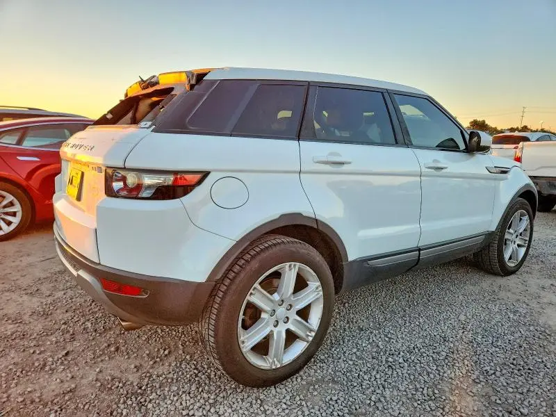 2015 LAND ROVER RANGE ROVER EVOQUE PURE PLUS  