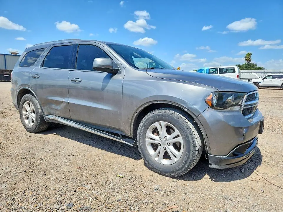 2013 DODGE DURANGO SXT  