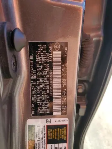 2016 TOYOTA CAMRY HYBRID  