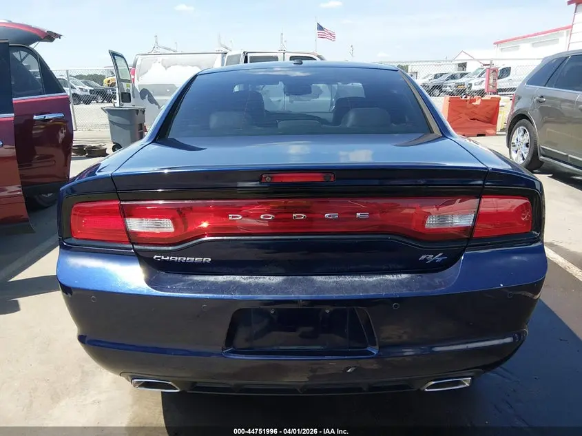 2013 DODGE CHARGER R/T PLUS