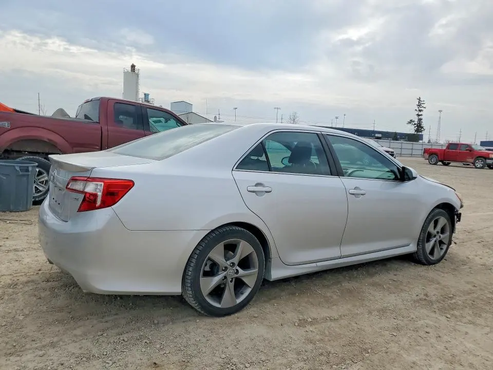 2014 TOYOTA CAMRY SE SPORT  