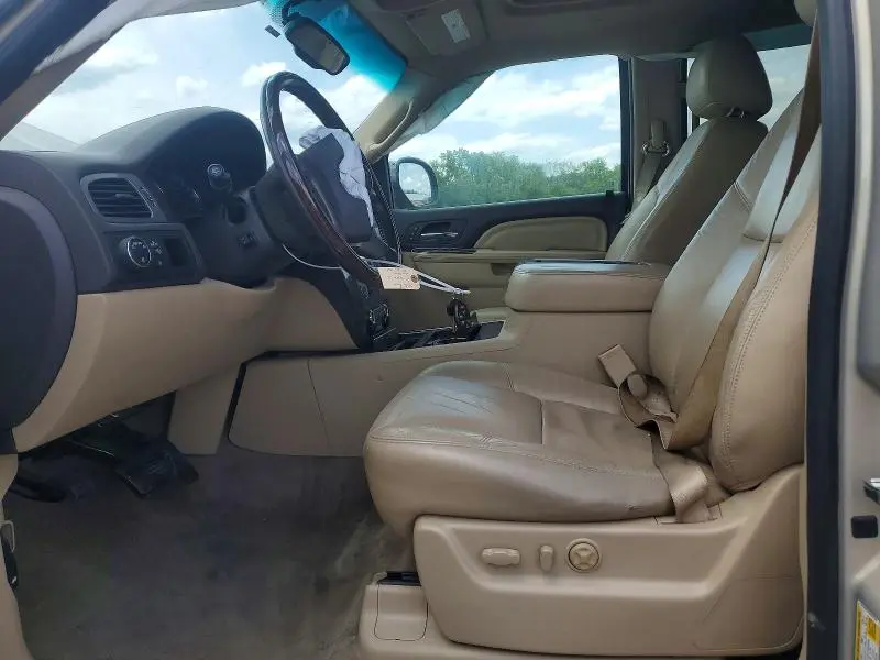 2012 GMC YUKON XL DENALI  