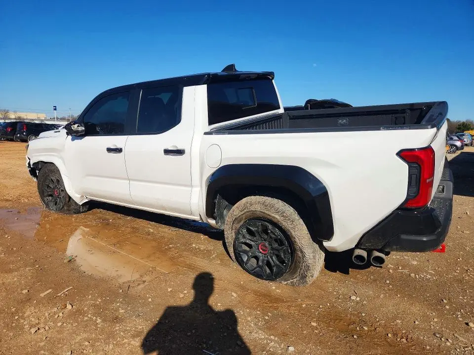 2025 TOYOTA TACOMA TRD PRO HV  