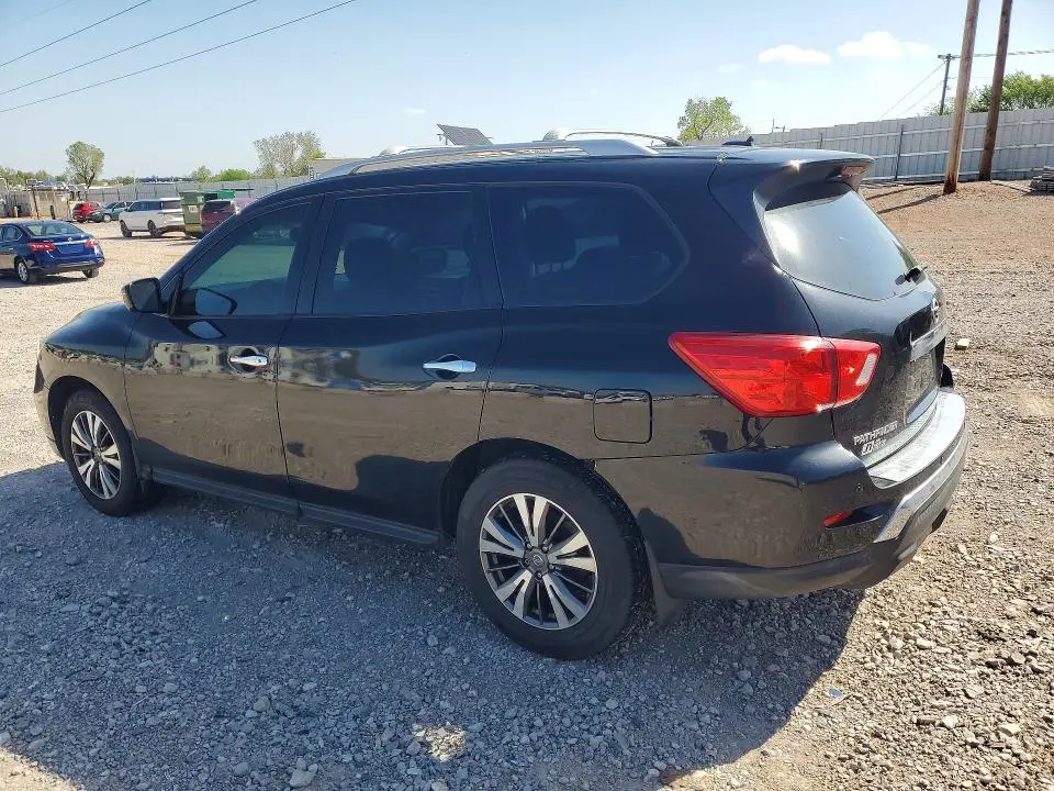 2017 NISSAN PATHFINDER SV  