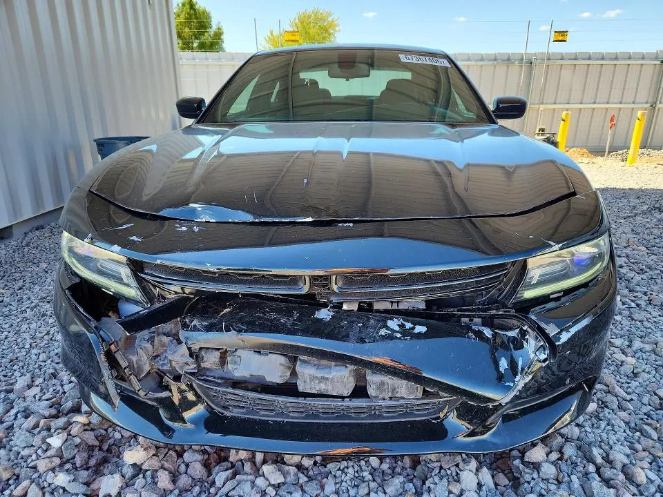 2016 DODGE CHARGER SE  