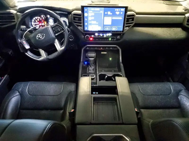 2022 TOYOTA TUNDRA CREWMAX LIMITED  