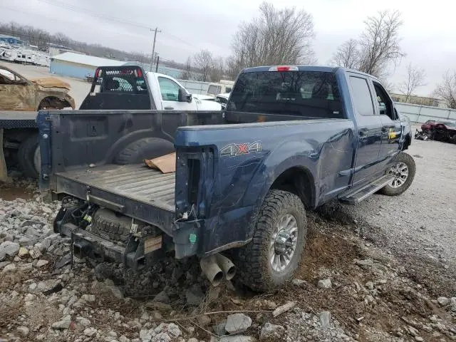 2022 FORD F350 SUPER DUTY  