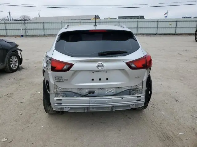 2017 NISSAN ROGUE SPORT S