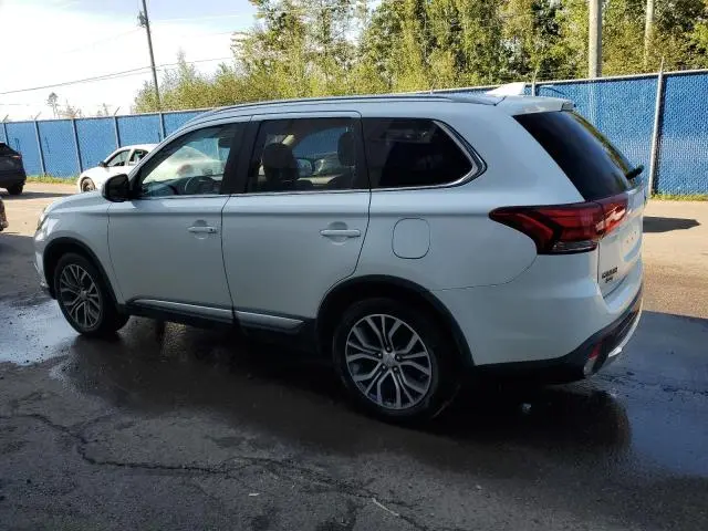 2018 MITSUBISHI OUTLANDER ES  