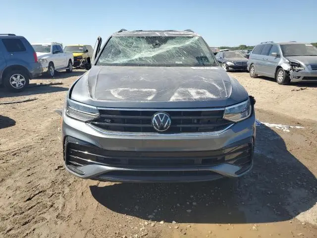 2022 VOLKSWAGEN TIGUAN SE R-LINE BLACK  