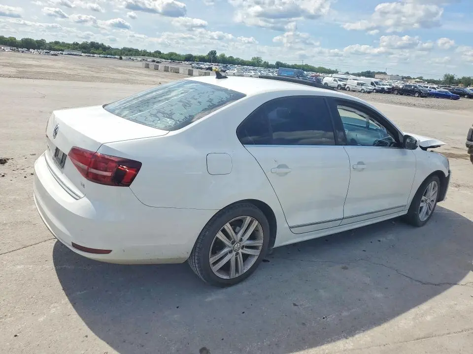 2017 VOLKSWAGEN JETTA SEL  