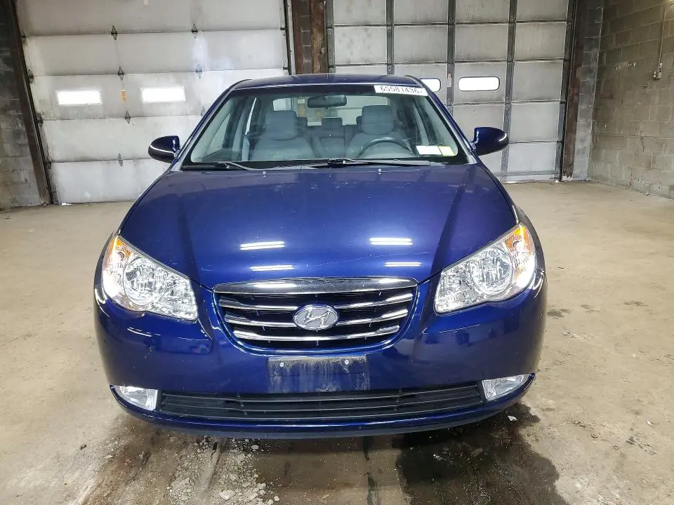 2010 HYUNDAI ELANTRA SE  