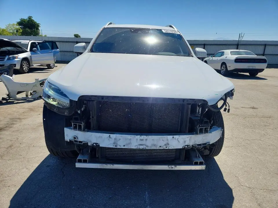 2018 VOLVO XC90 T6  