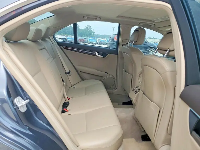2014 MERCEDES-BENZ C 250  