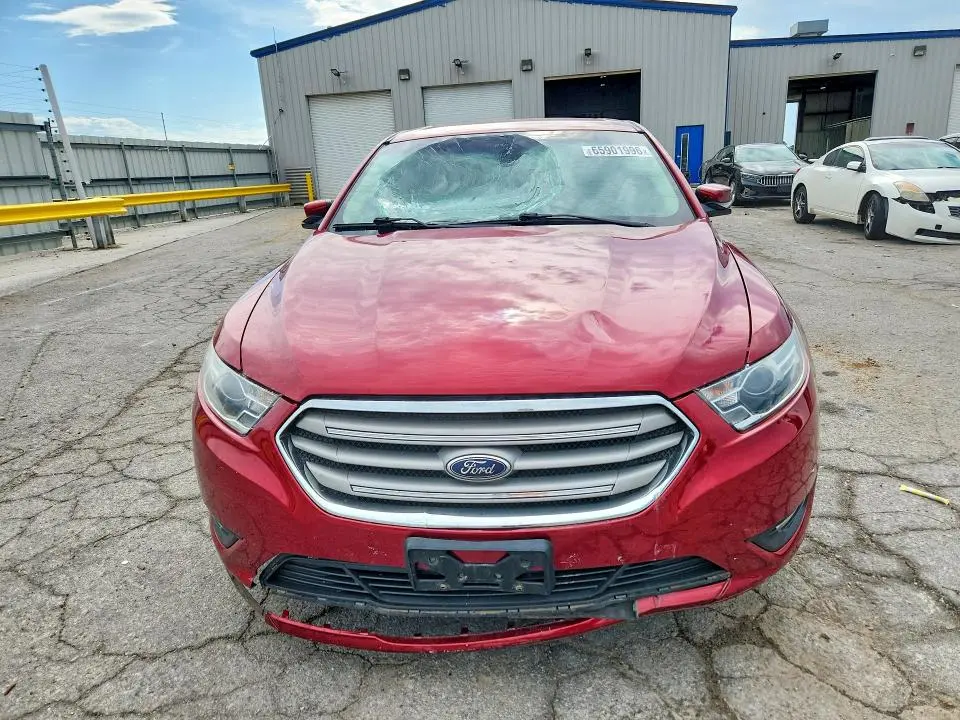 2017 FORD TAURUS SEL  