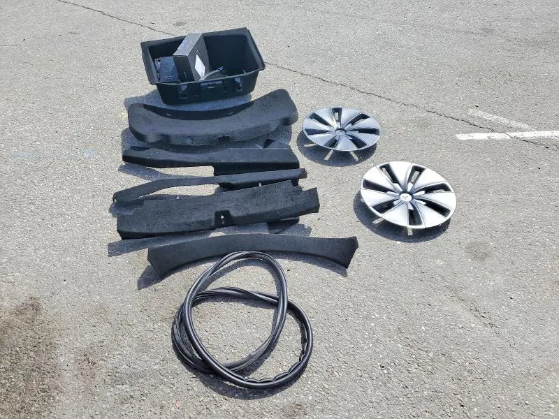 2026 TESLA MODEL 3   
