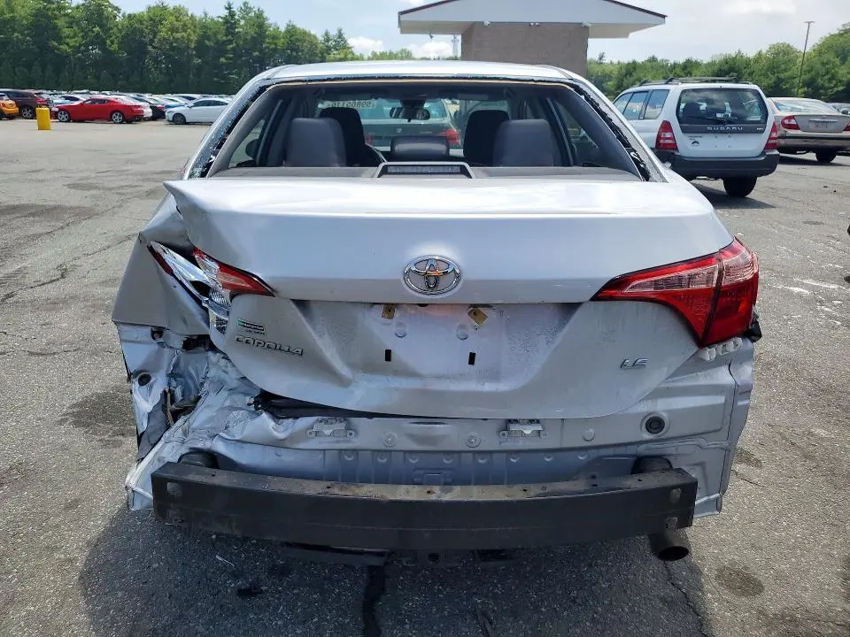 2018 TOYOTA COROLLA LE  