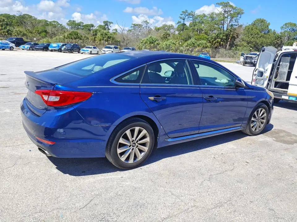 2015 HYUNDAI SONATA SPORT  