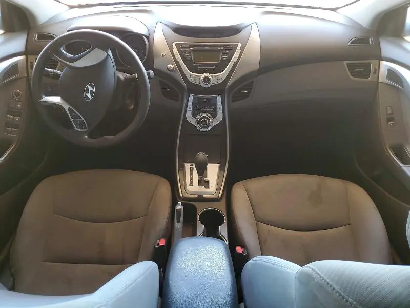 2011 HYUNDAI ELANTRA GLS  