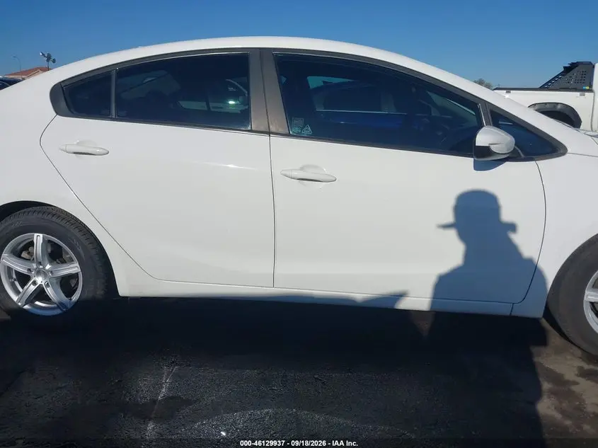 2016 KIA FORTE LX