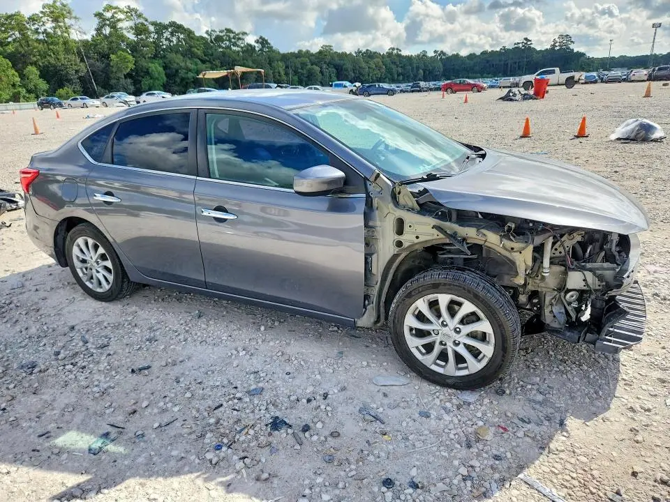 2018 NISSAN SENTRA SV  