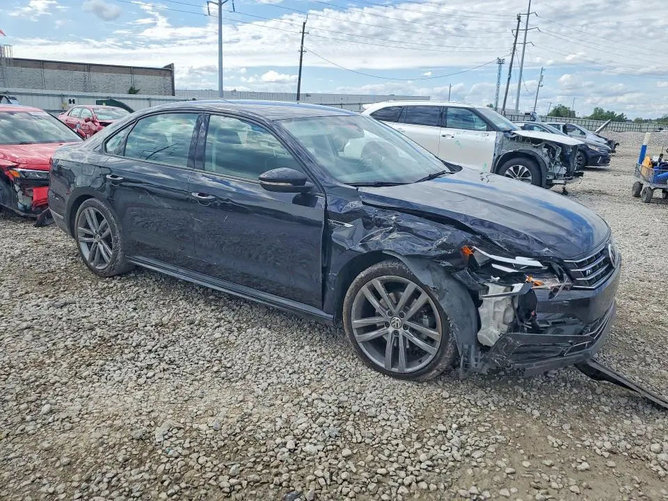 2018 VOLKSWAGEN PASSAT S  