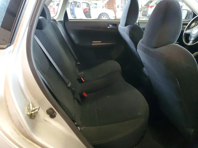 2011 SUBARU IMPREZA 2.5I PREMIUM  