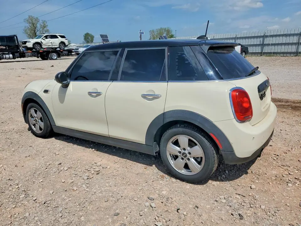 2016 MINI COOPER   