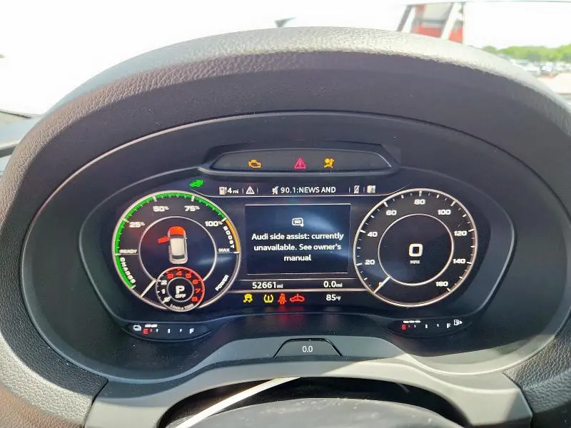 2018 AUDI A3 E-TRON PREMIUM PLUS  