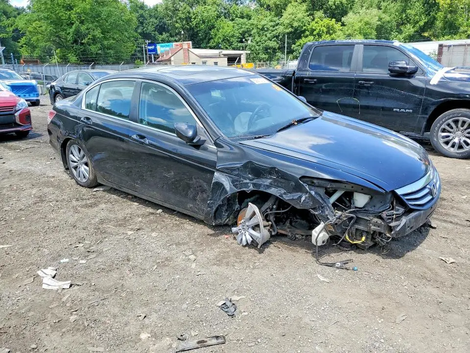 2011 HONDA ACCORD EXL  