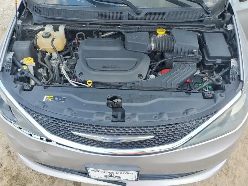 2020 CHRYSLER VOYAGER LXI  