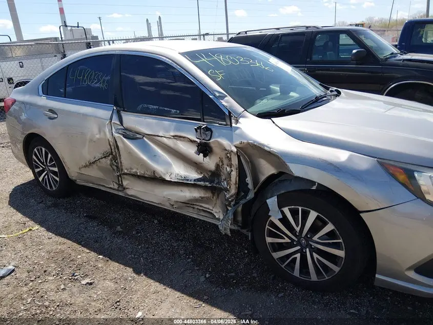 2019 SUBARU LEGACY 2.5I