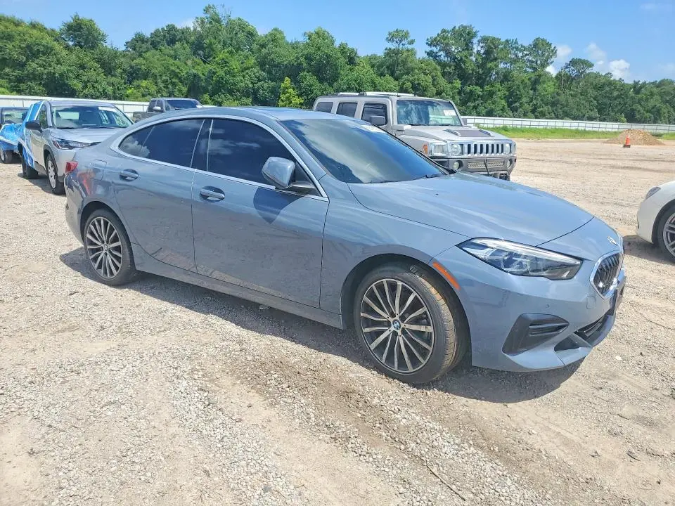 2022 BMW 228I   