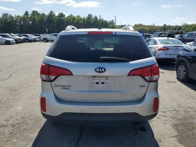 2015 KIA SORENTO LX