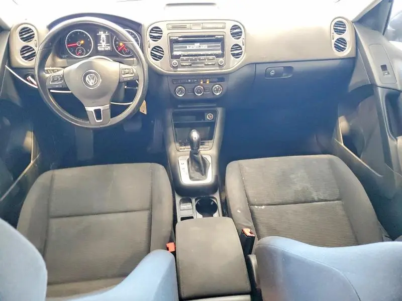 2013 VOLKSWAGEN TIGUAN S  