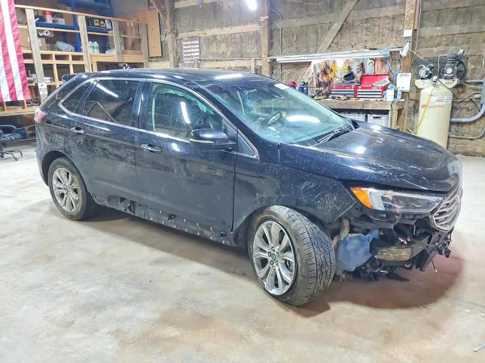 2020 FORD EDGE TITANIUM  