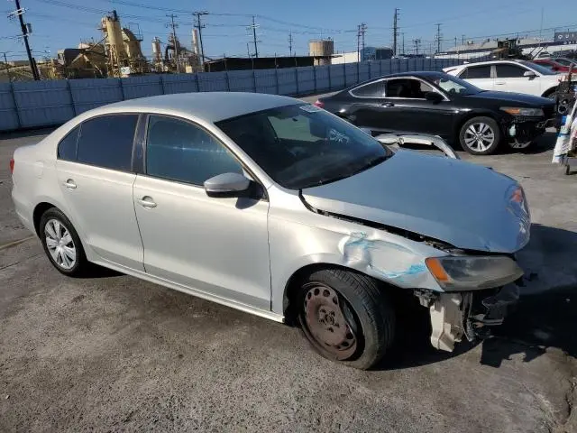 2011 VOLKSWAGEN JETTA SE  
