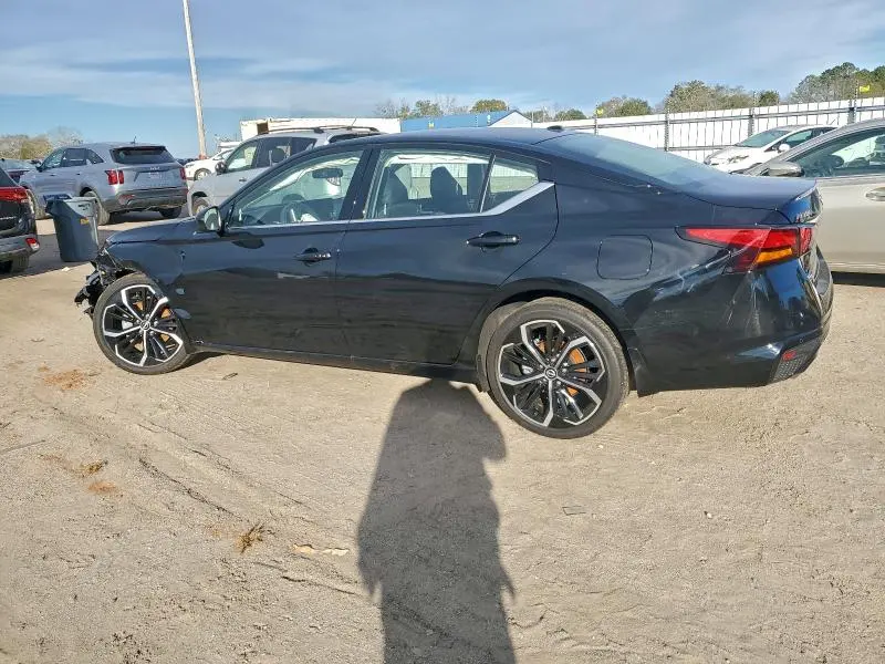 2024 NISSAN ALTIMA SR  