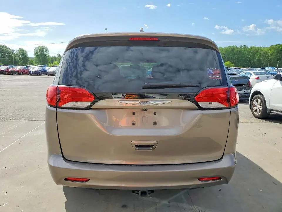 2017 CHRYSLER PACIFICA TOURING  