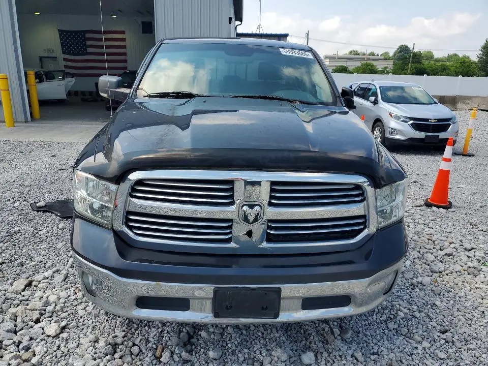 2014 RAM 1500 SLT  