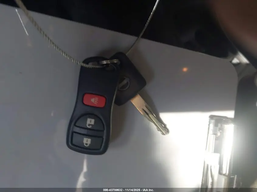 2012 NISSAN VERSA 1.8 S