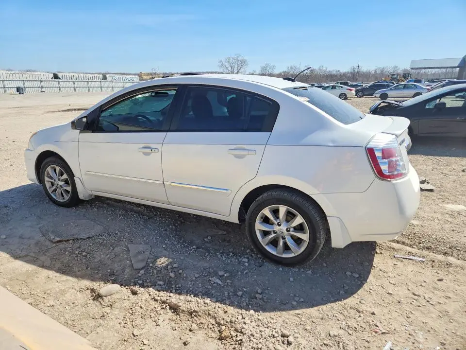 2010 NISSAN SENTRA 2.0  