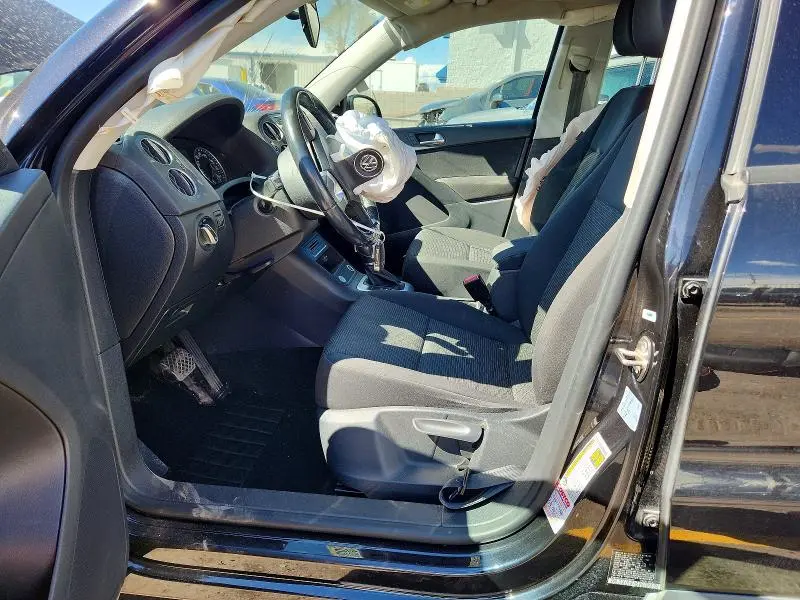 2017 VOLKSWAGEN TIGUAN S  
