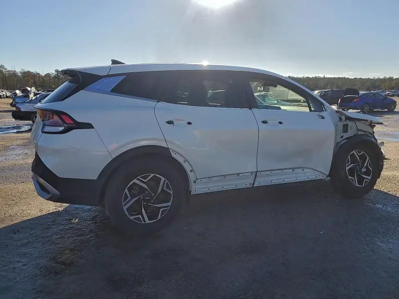 2025 KIA SPORTAGE LX  