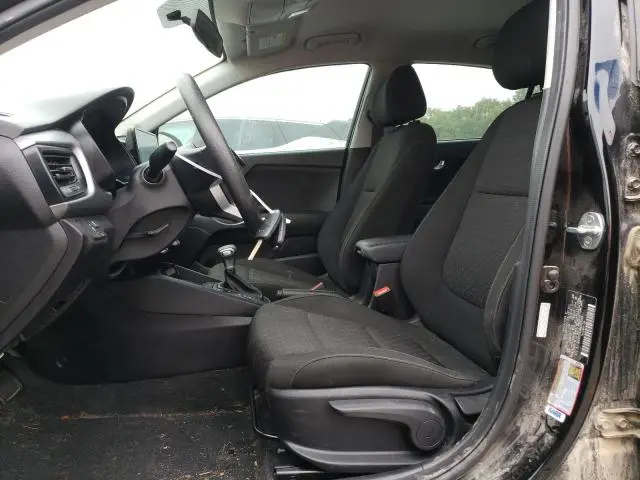 2021 KIA RIO LX  