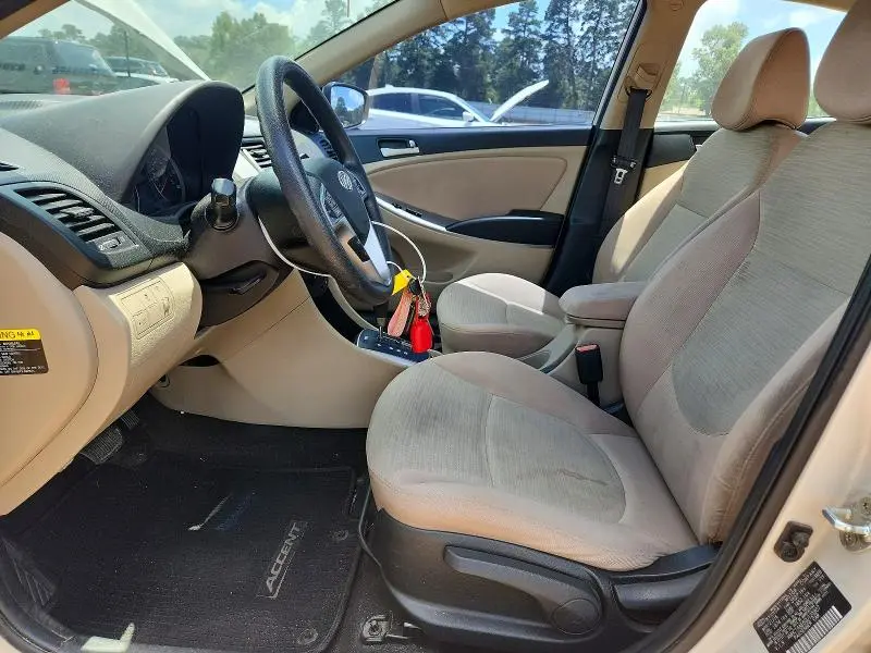 2016 HYUNDAI ACCENT   