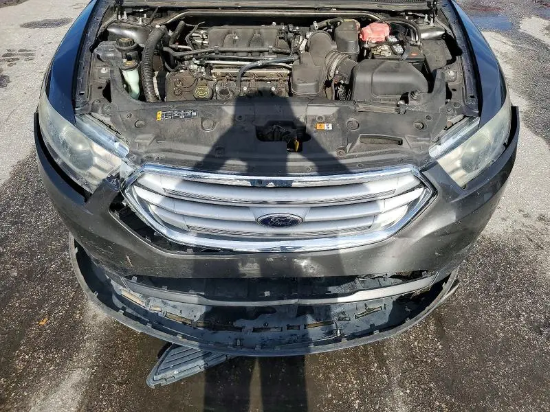 2015 FORD TAURUS SEL  