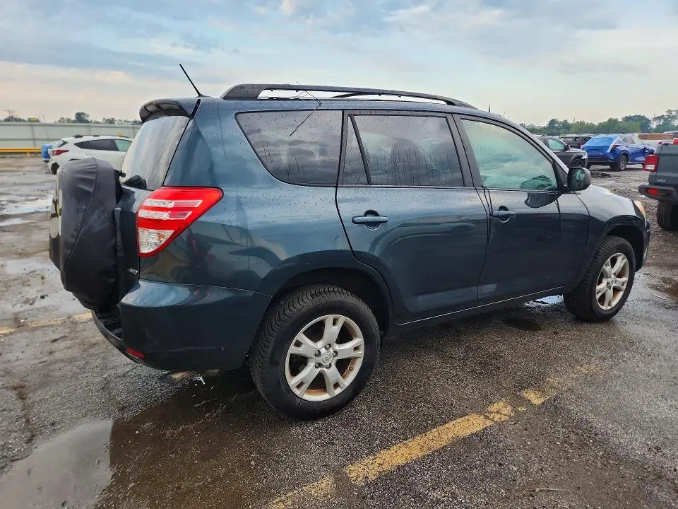 2011 TOYOTA RAV4 BASE  
